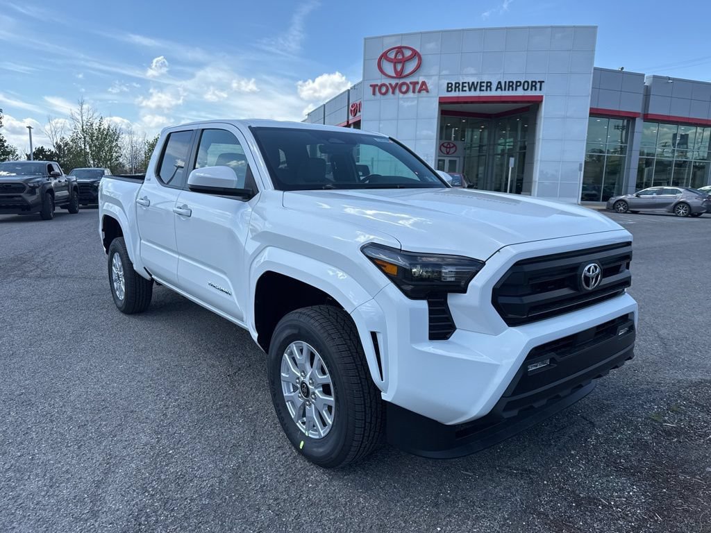 New 2026 Toyota Tacoma SR5 RWD image 2