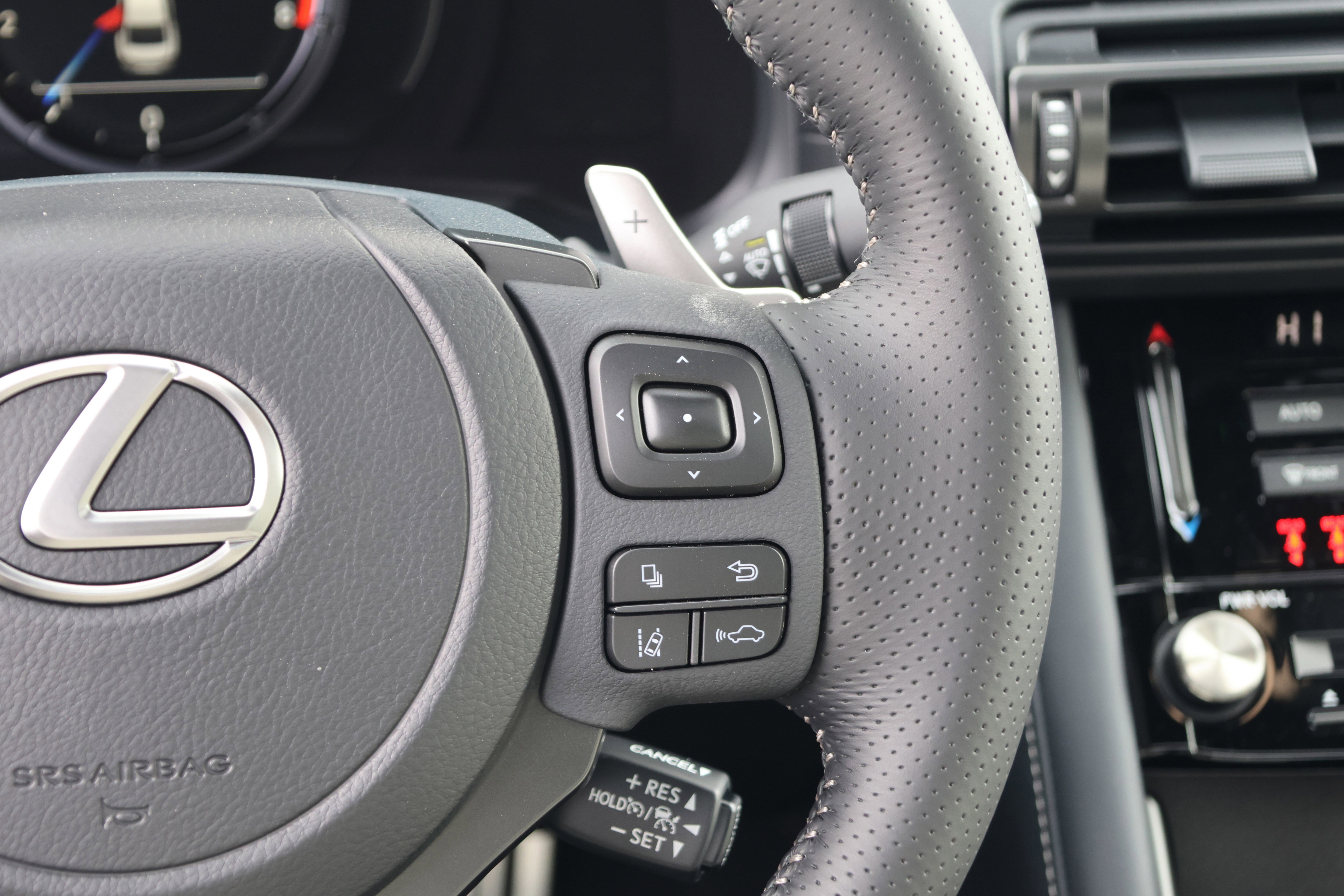 Used 2025 Lexus IS 350 F Sport w/ Navigation Package RWD image 20