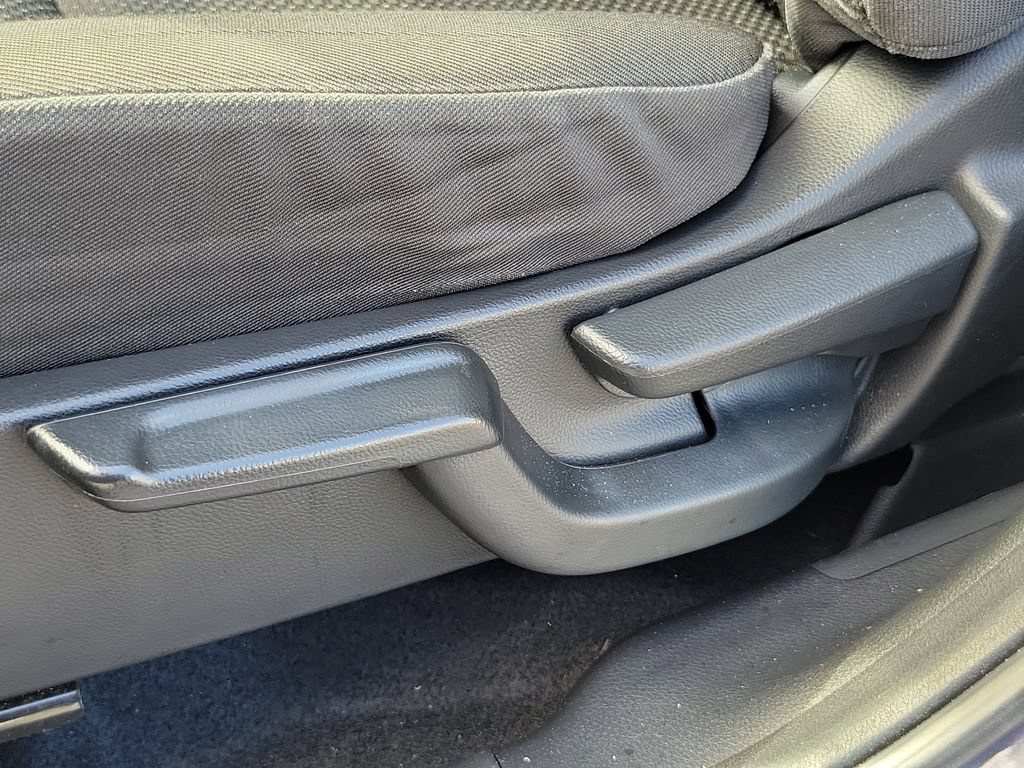 Certified 2022 Honda HR-V LX image 21
