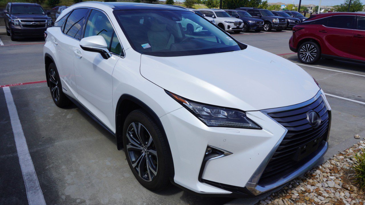 Used 2018 Lexus RX 450h AWD w/ Premium Package image 3