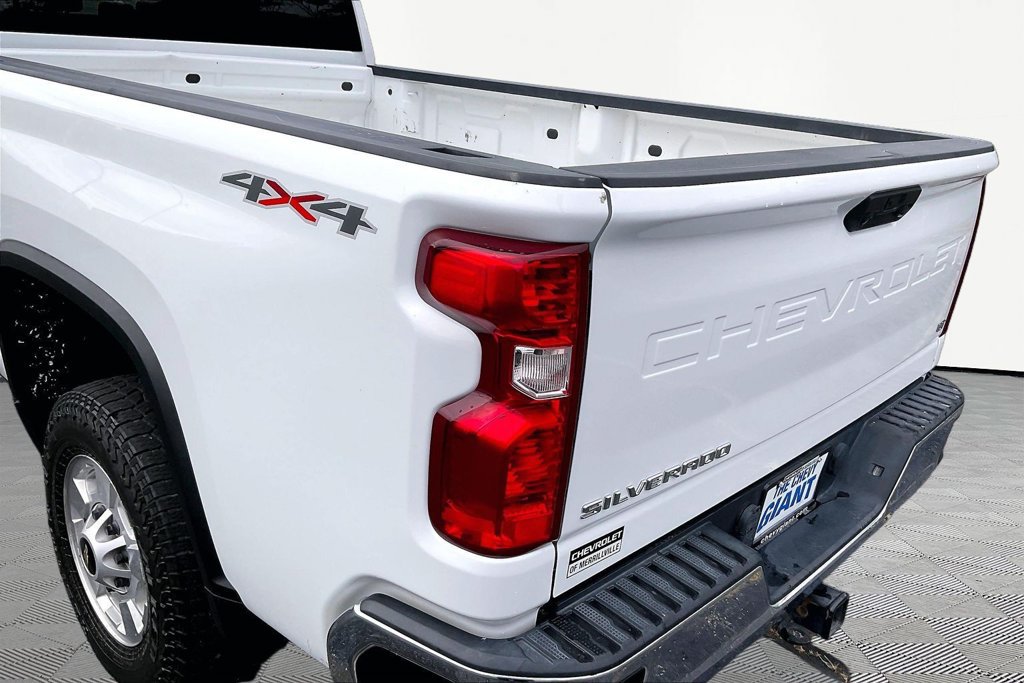 Used 2022 Chevrolet Silverado 2500 LT w/ Convenience Package AWD/4WD image 27