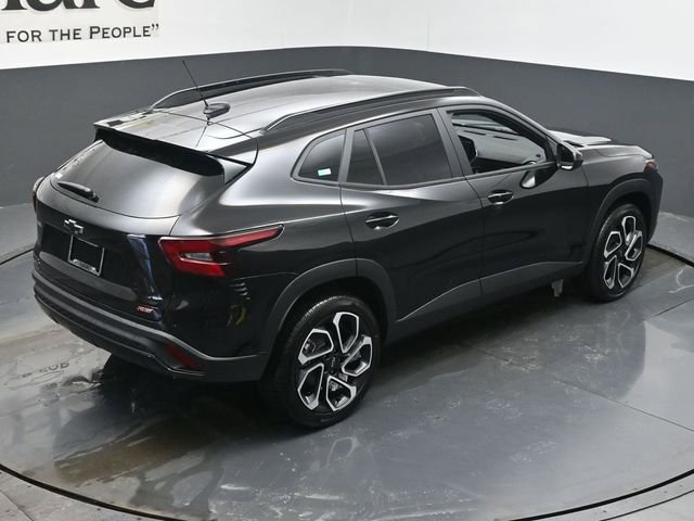 New 2026 Chevrolet Trax RS w/ Sunroof Package image 18