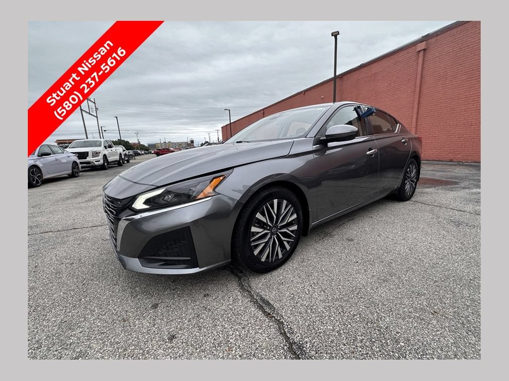 Certified 2023 Nissan Altima 2.5 SV