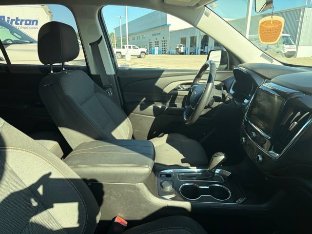 Used 2018 Chevrolet Traverse LT AWD/4WD image 6