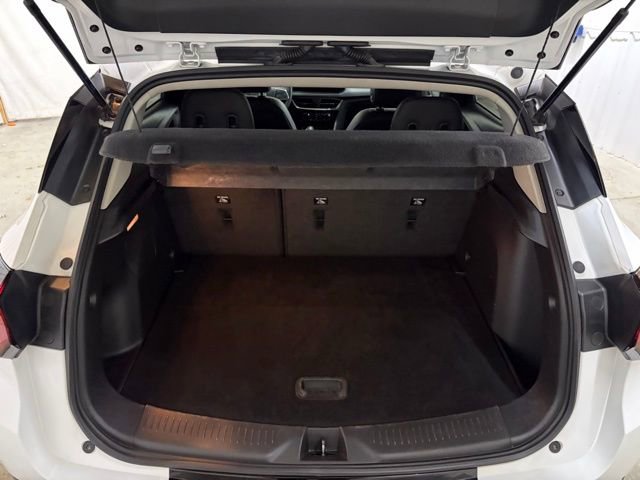 Used 2024 Buick Encore GX Sport Touring AWD/4WD image 11
