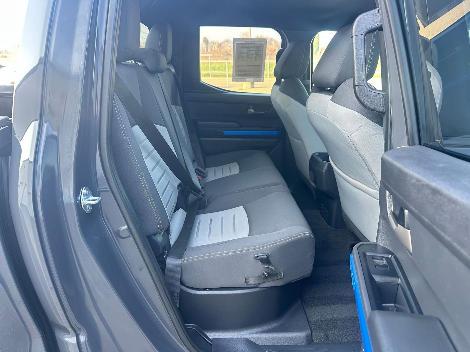 Used 2025 Toyota Tacoma TRD Off-Road image 25