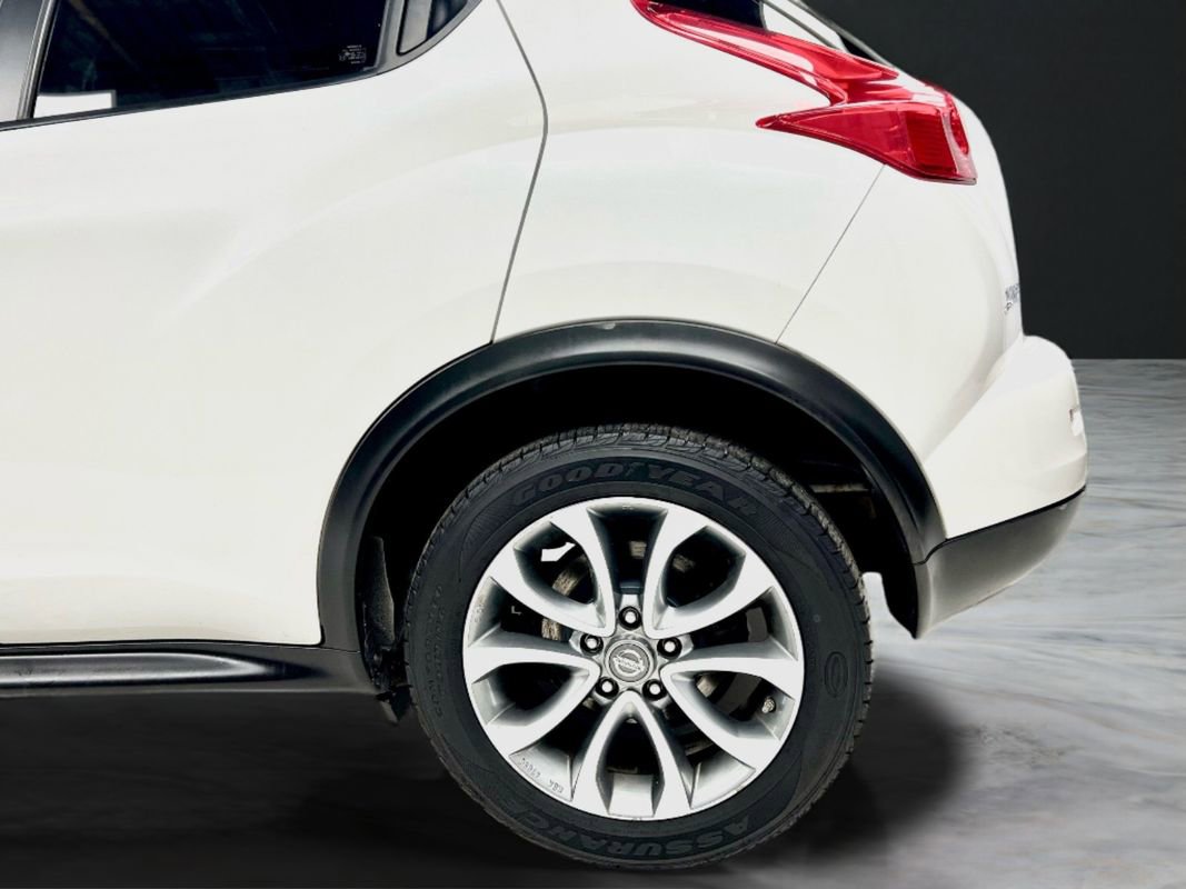 Used 2013 Nissan Juke SV image 11