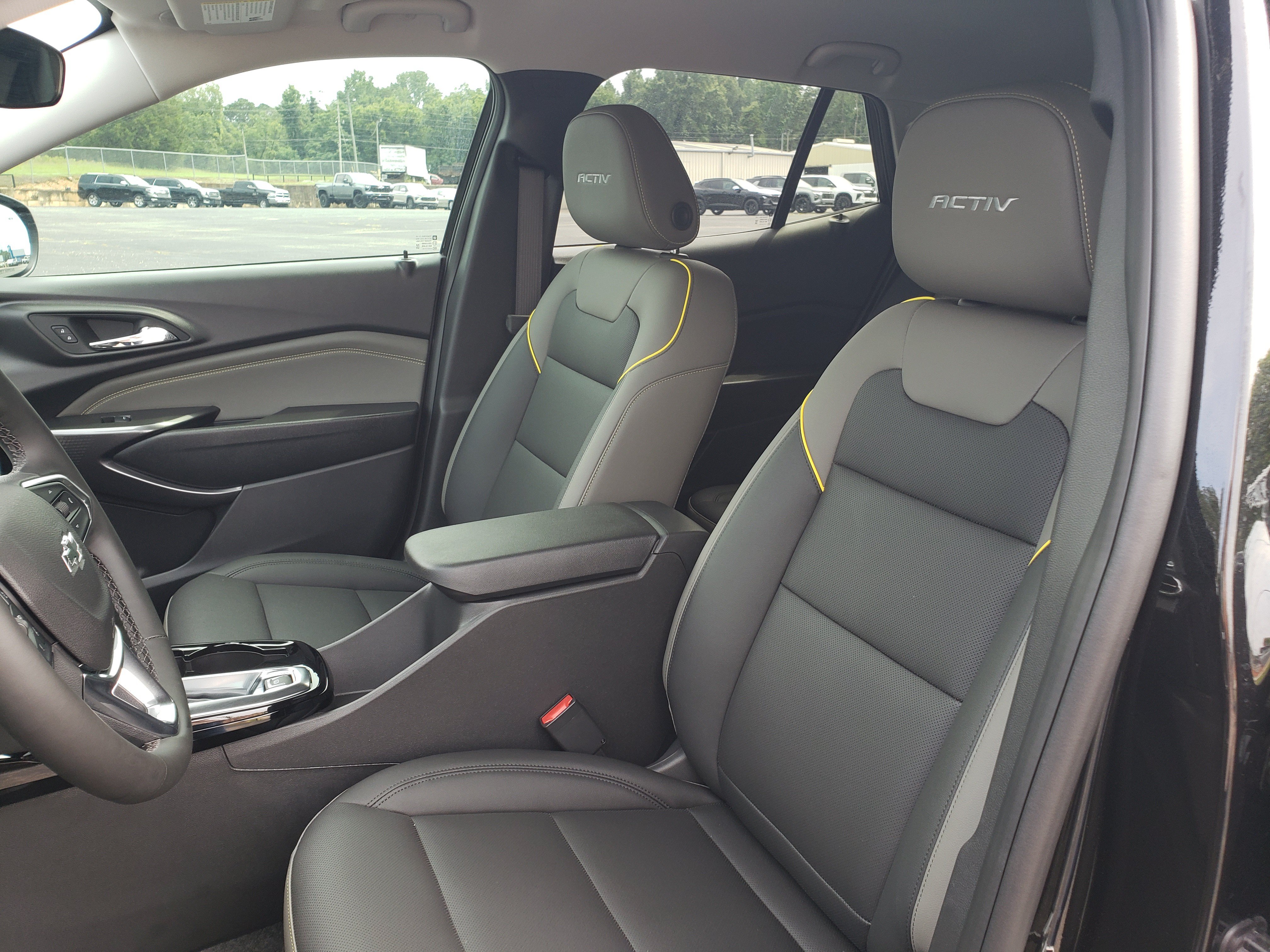 New 2026 Chevrolet Trax ACTIV w/ Driver Confidence Package FWD image 28