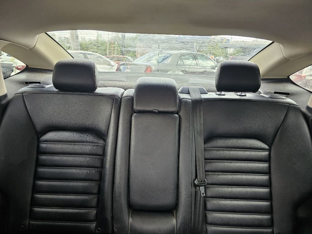 Used 2020 Ford Fusion SEL FWD image 18