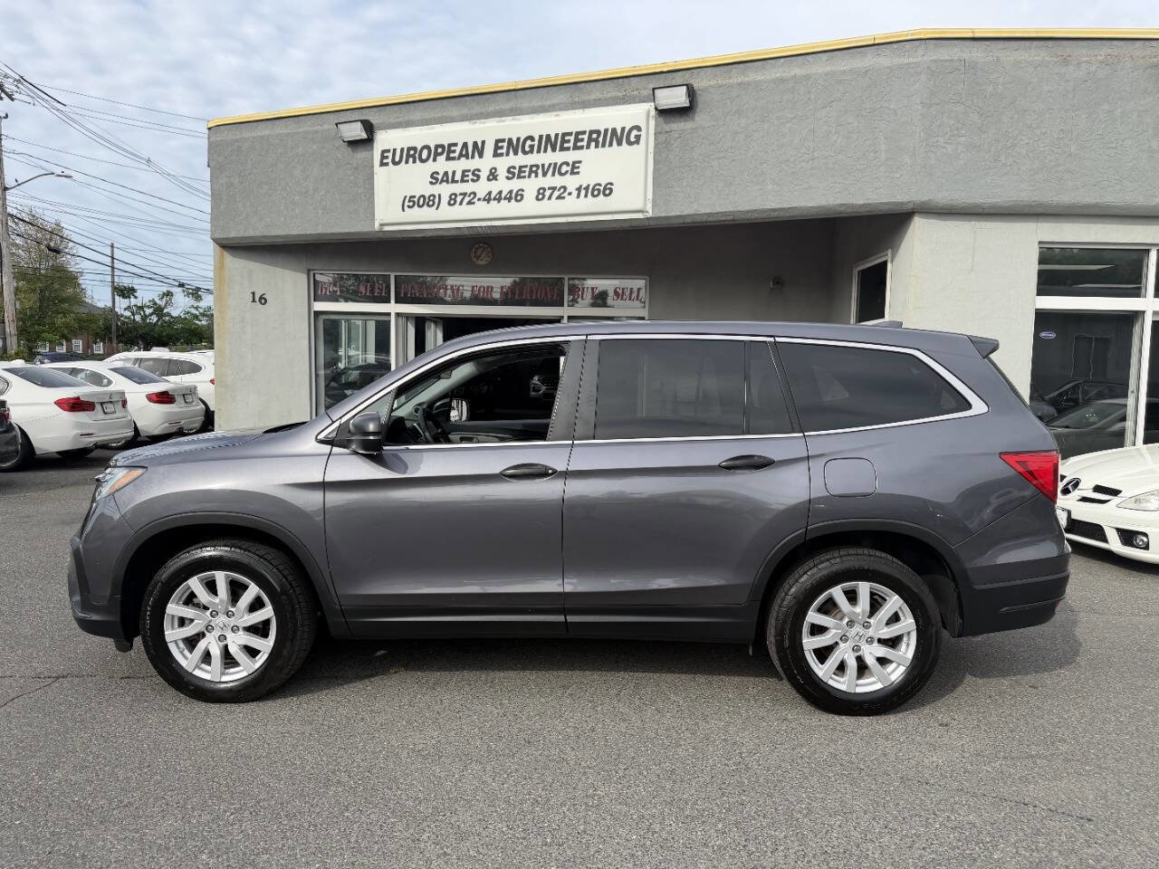 Used 2019 Honda Pilot LX image 4