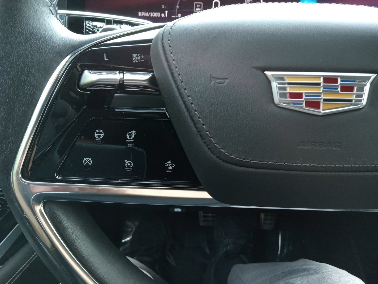 Used 2025 Cadillac Escalade Sport Platinum AWD/4WD image 21