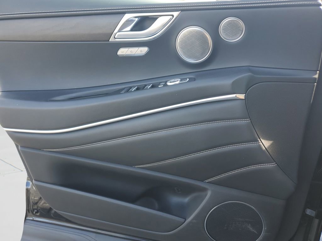 Used 2024 Genesis GV80 3.5T w/ Prestige Package image 24