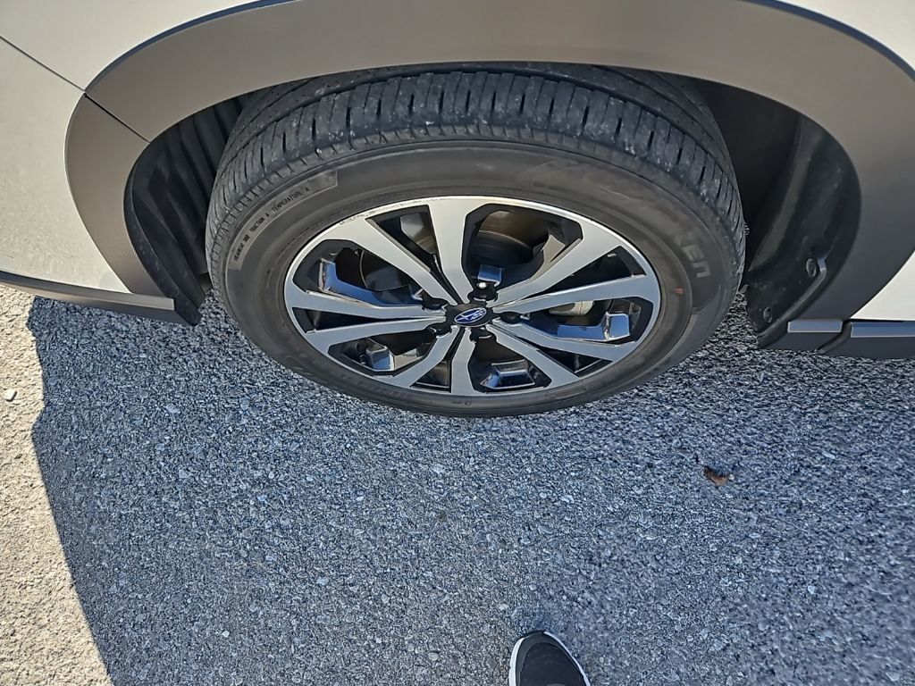 Used 2024 Subaru Forester Limited image 13