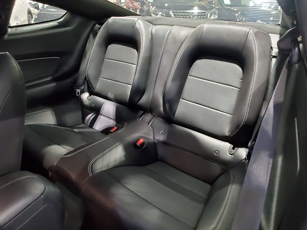 Used 2017 Ford Mustang GT Premium w/ GT Performance Package RWD image 21