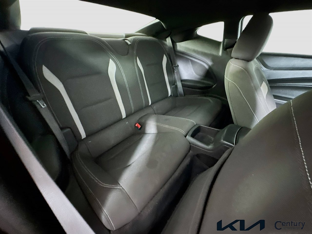 Used 2019 Chevrolet Camaro LT image 23