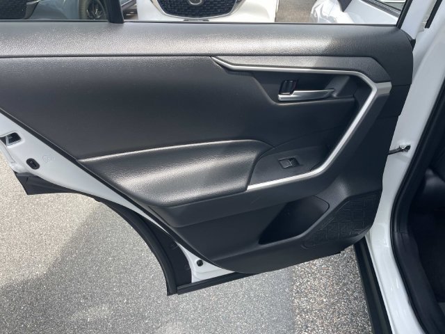 Used 2024 Toyota RAV4 XLE FWD image 18