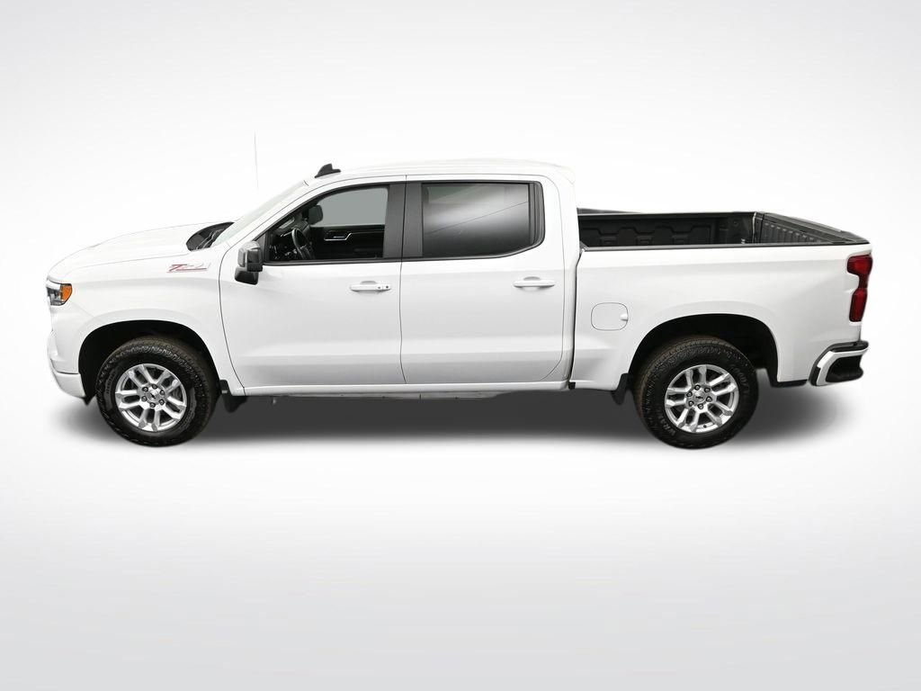 Used 2025 Chevrolet Silverado 1500 RST w/ Convenience Package II image 16