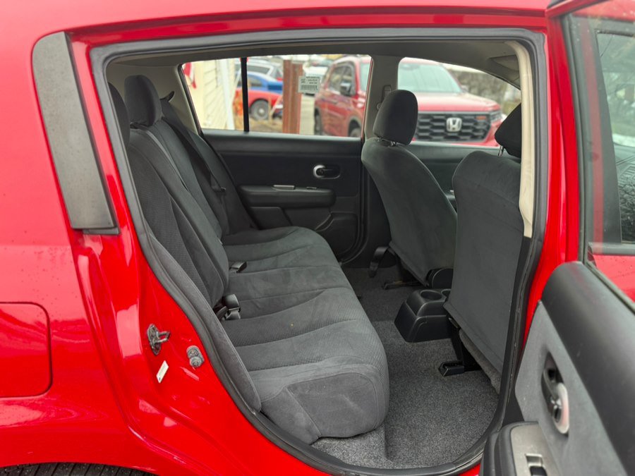 Used 2012 Nissan Versa 1.8 S w/ Plus Pkg image 24