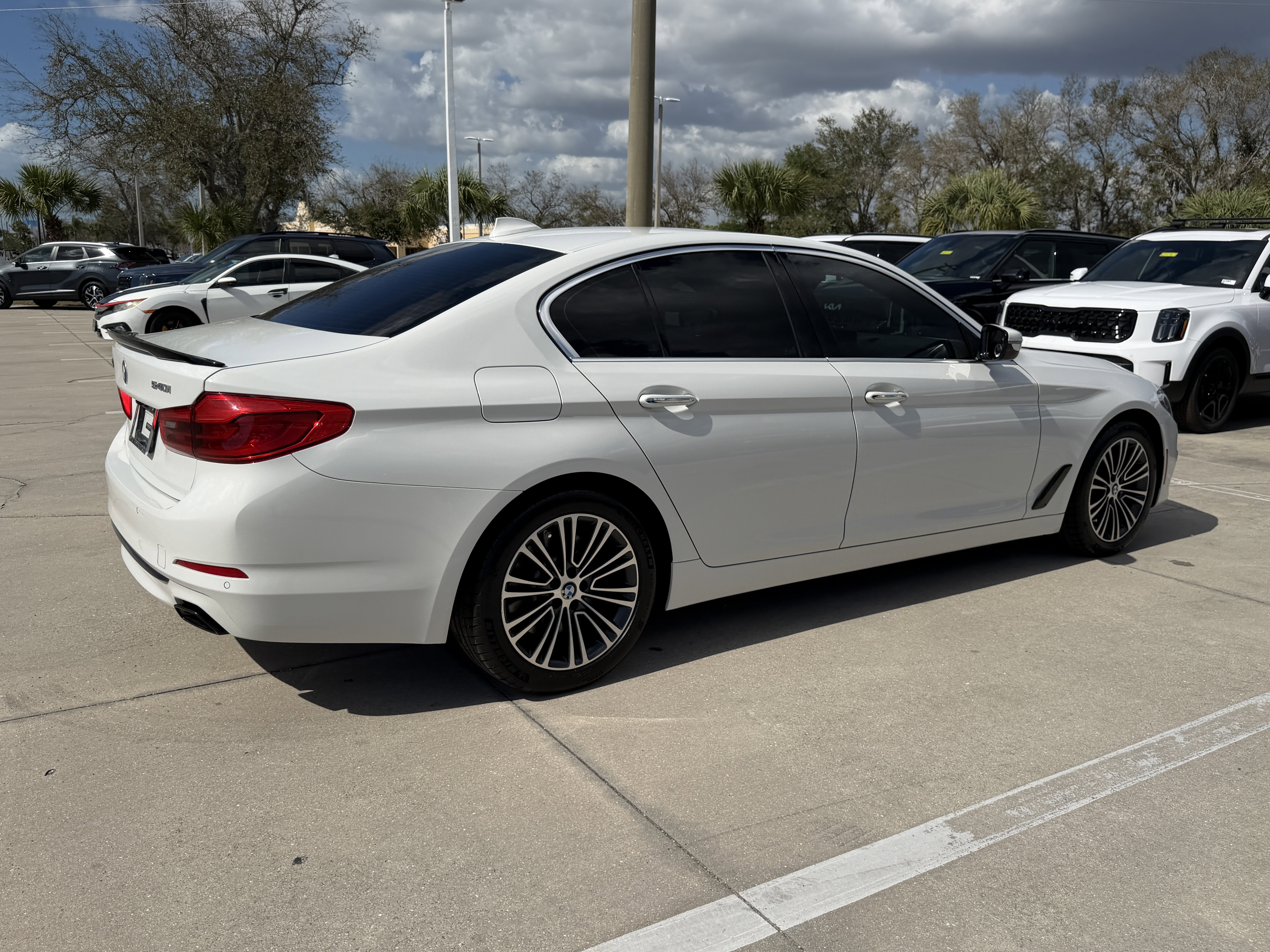 Used 2018 BMW 540i image 4