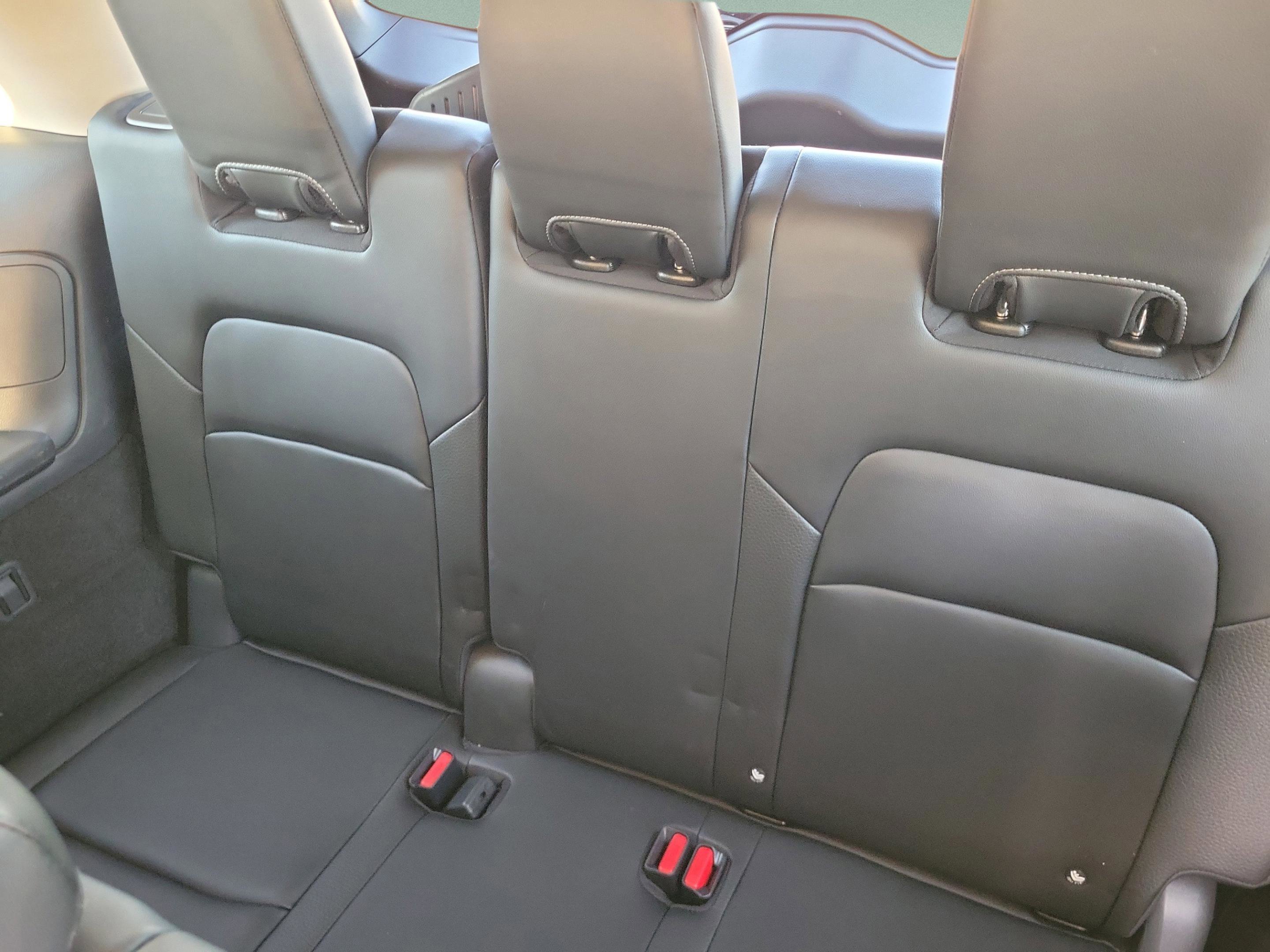 Certified 2024 Nissan Pathfinder SL image 16