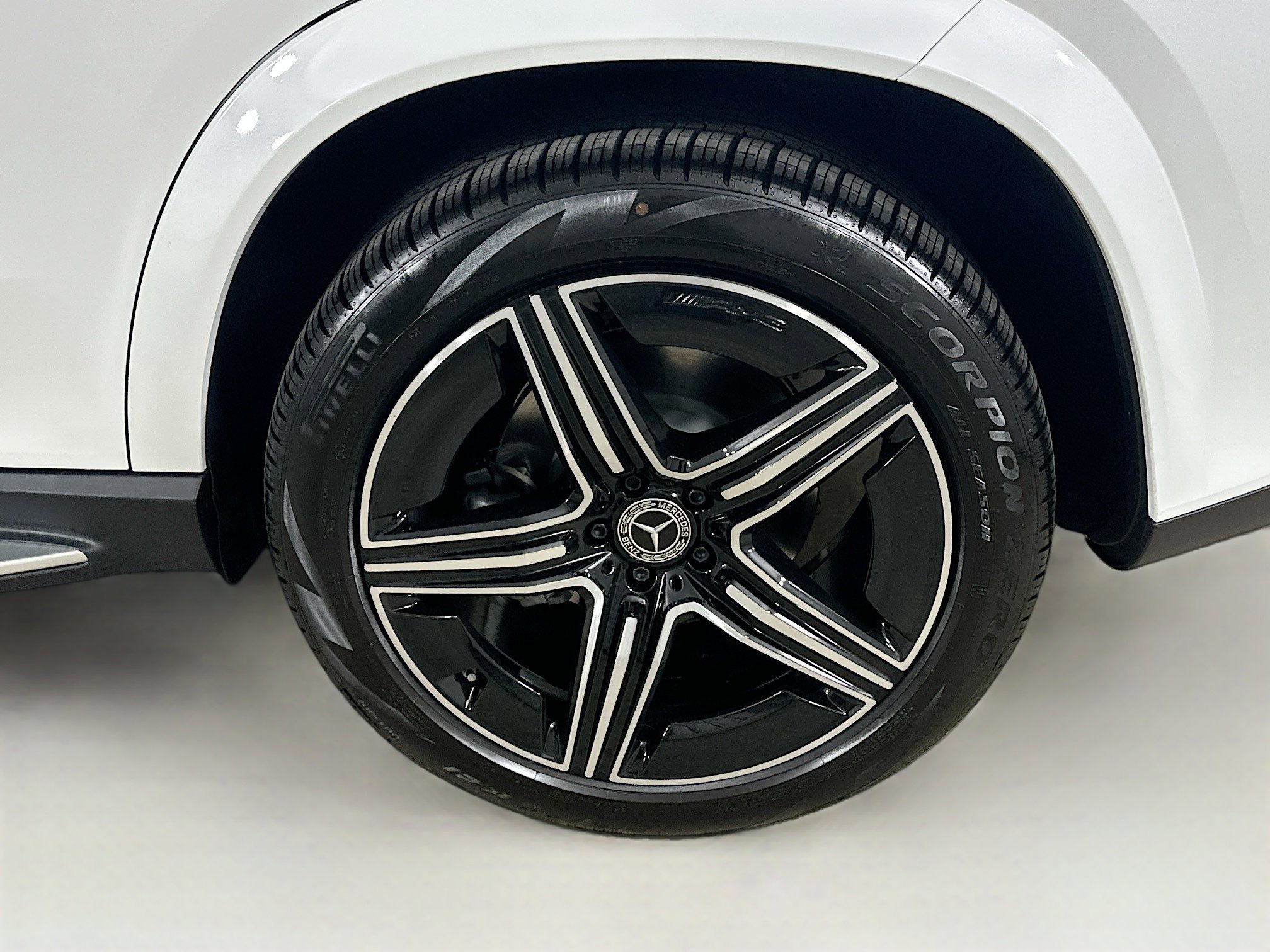 Used 2026 Mercedes-Benz GLE 450 4MATIC image 42