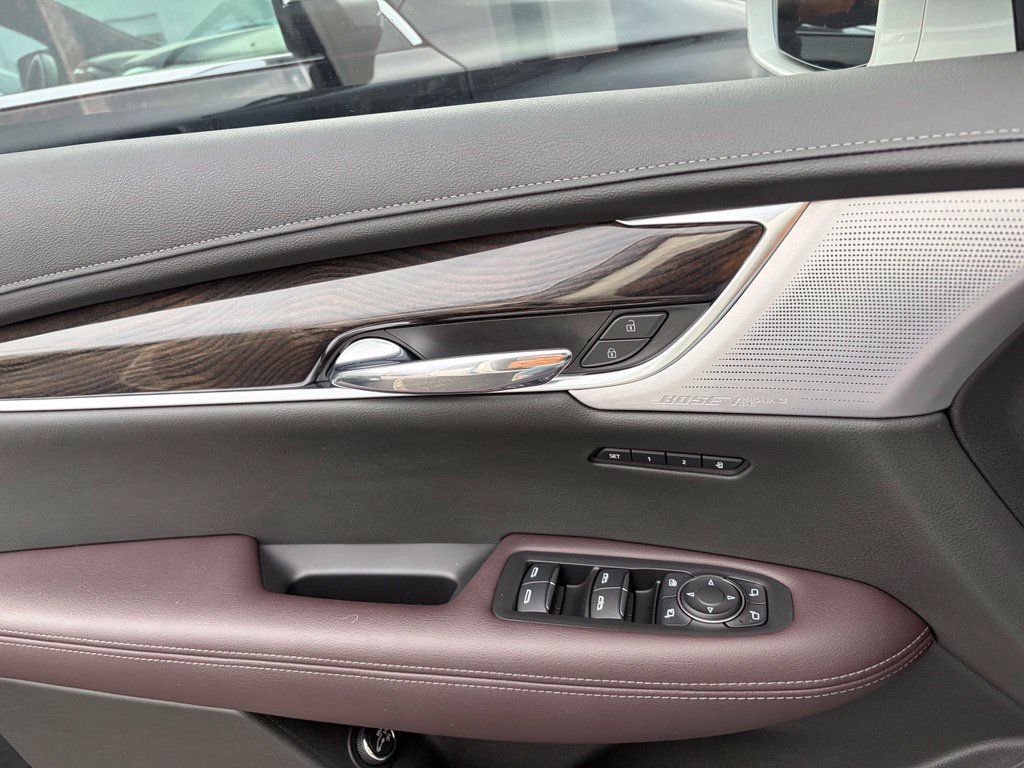 Used 2020 Cadillac XT6 Premium Luxury AWD/4WD image 16