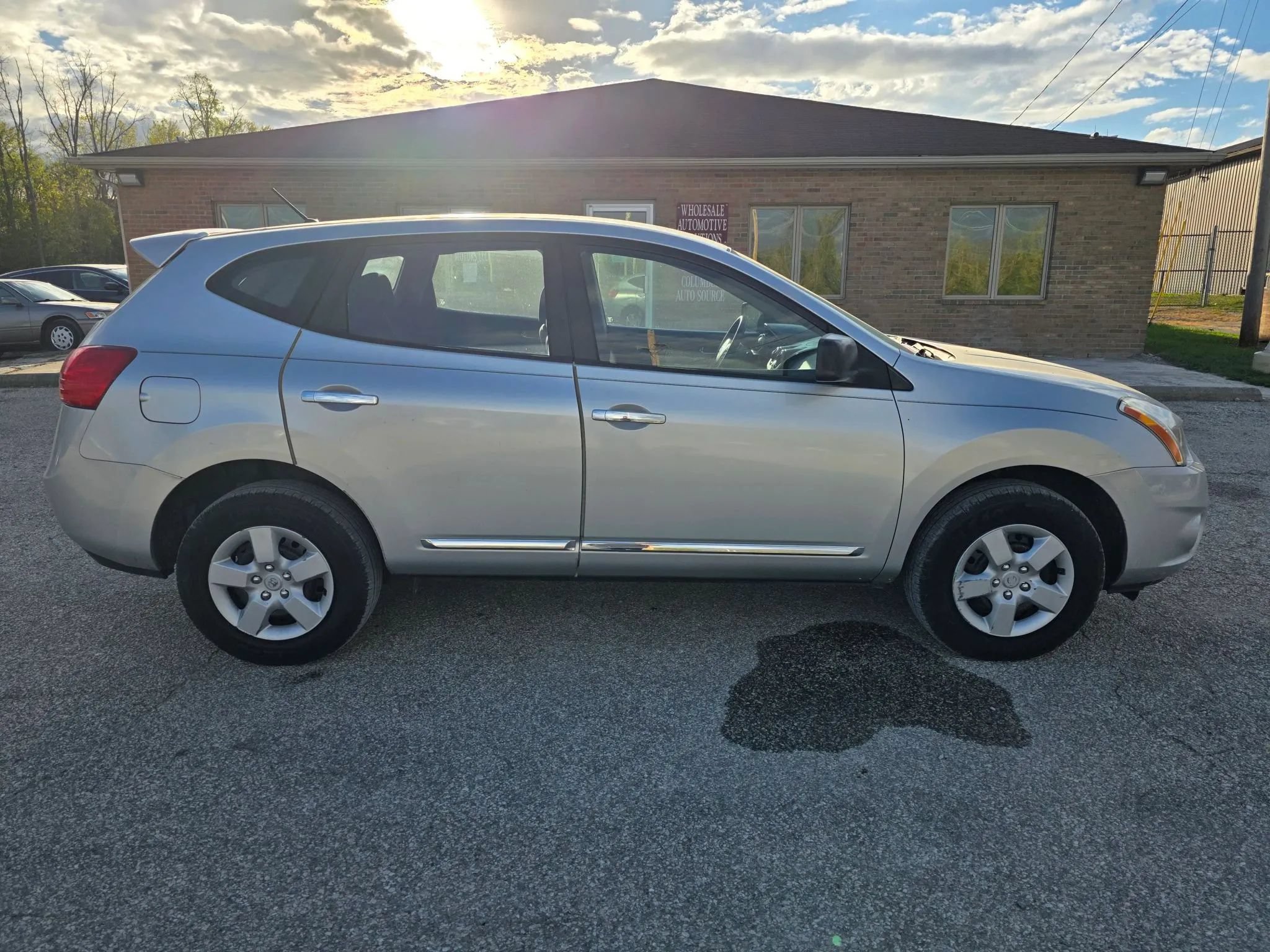Used 2013 Nissan Rogue S FWD image 4