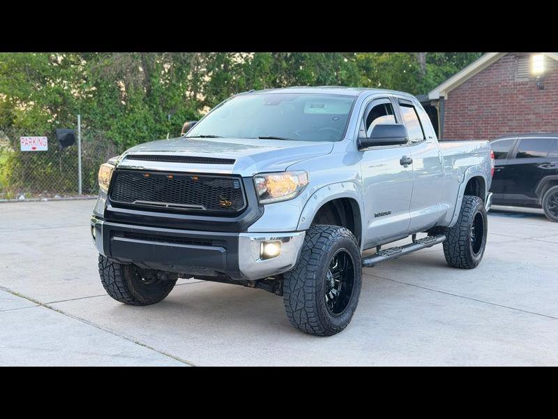 Used 2019 Toyota Tundra SR5 RWD image 1