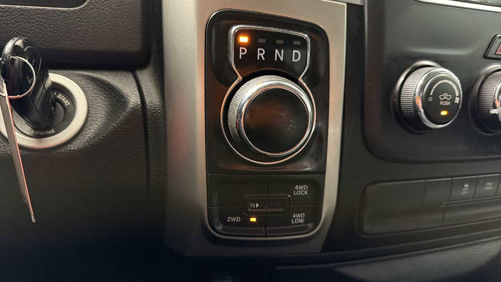 Used 2019 RAM 1500 Classic SLT AWD/4WD image 22