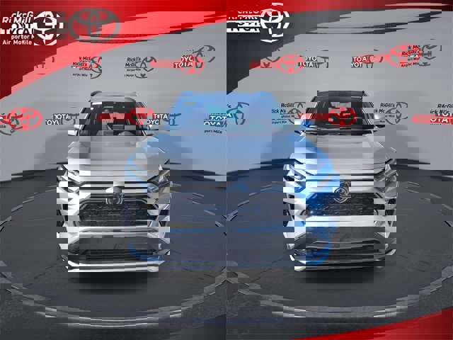 New 2025 Toyota RAV4 SE image 3