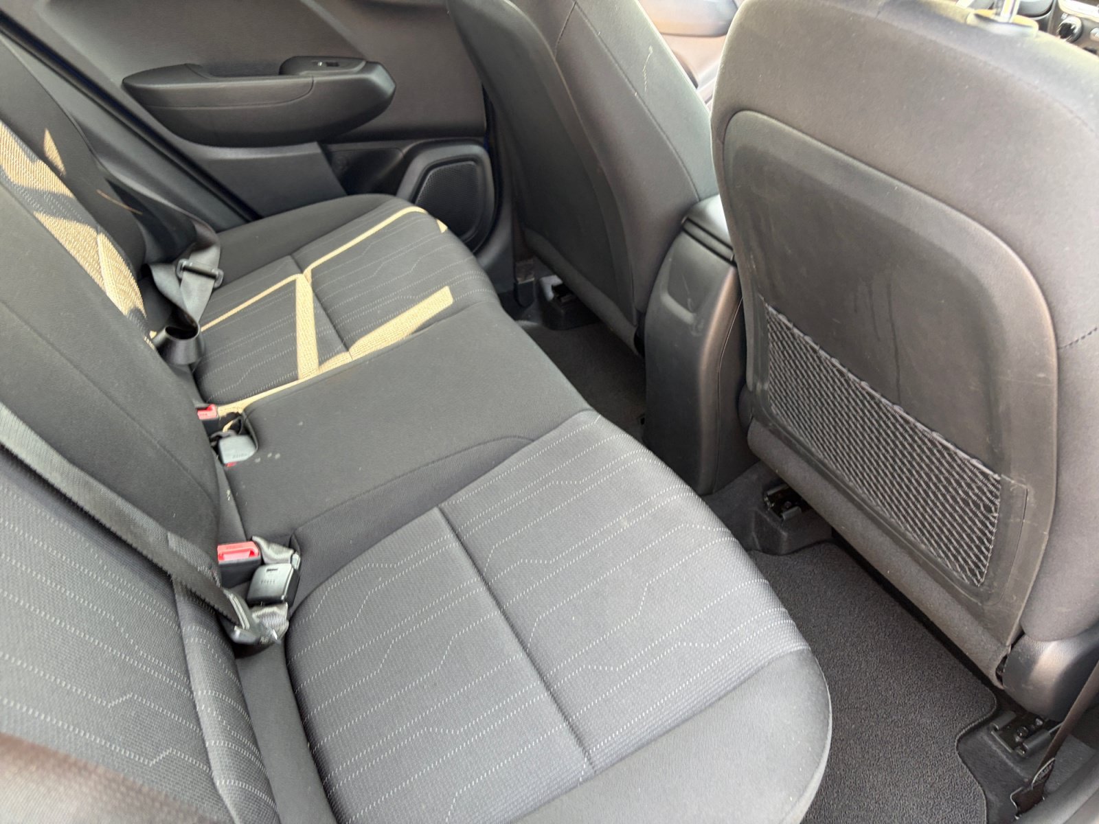 Certified 2025 Hyundai Venue SE FWD image 18