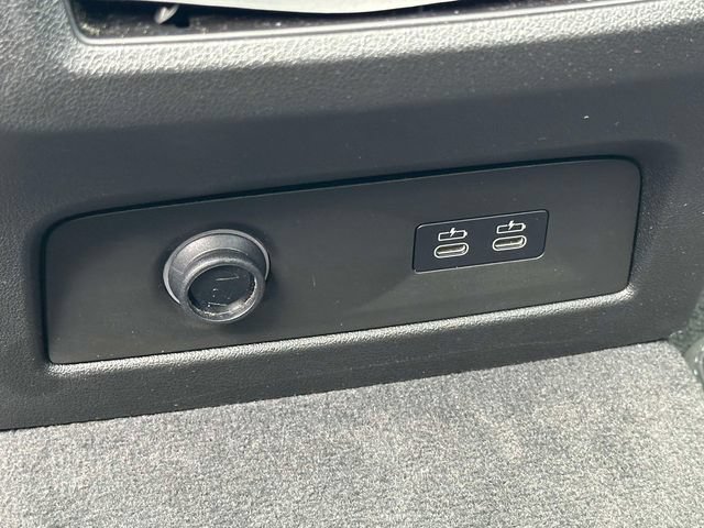 Used 2025 BMW X7 xDrive40i AWD/4WD image 20