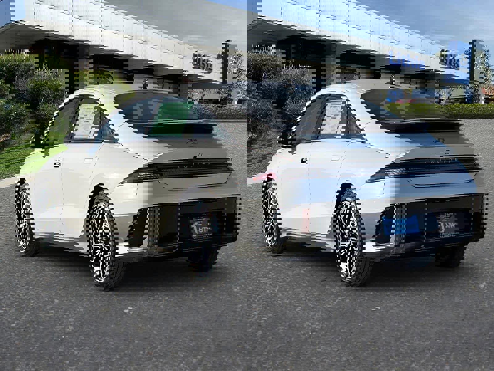 New 2025 Hyundai Ioniq 6 Limited image 6