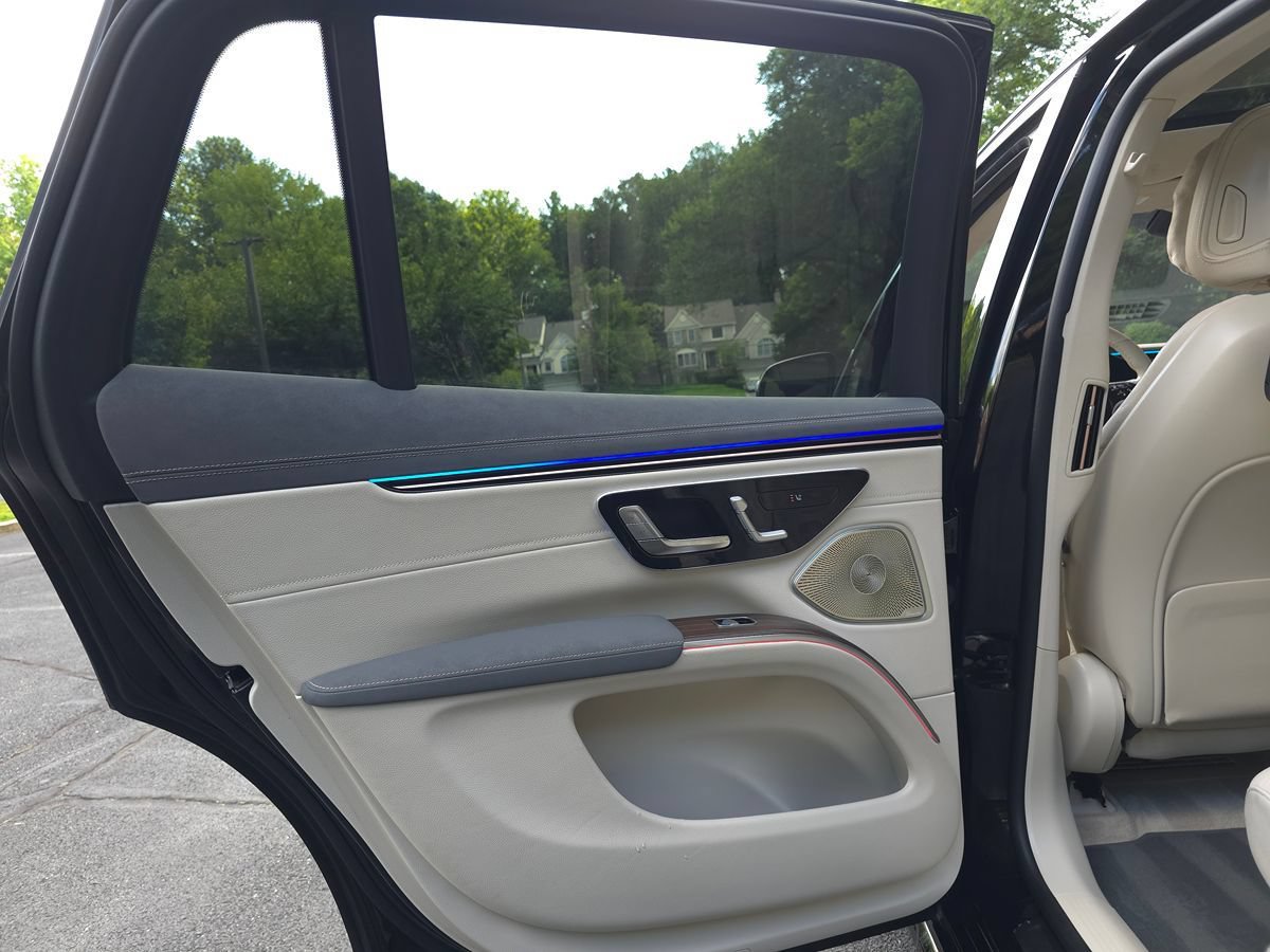 Used 2023 Mercedes-Benz EQS 580 4MATIC SUV image 26