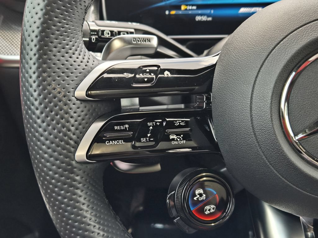 Used 2024 Mercedes-Benz GLC 43 AMG 4MATIC image 25