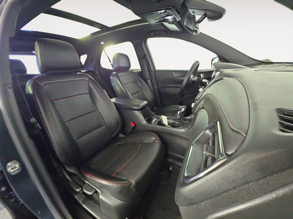 Used 2023 Chevrolet Equinox RS w/ RS Leather Package AWD/4WD image 15
