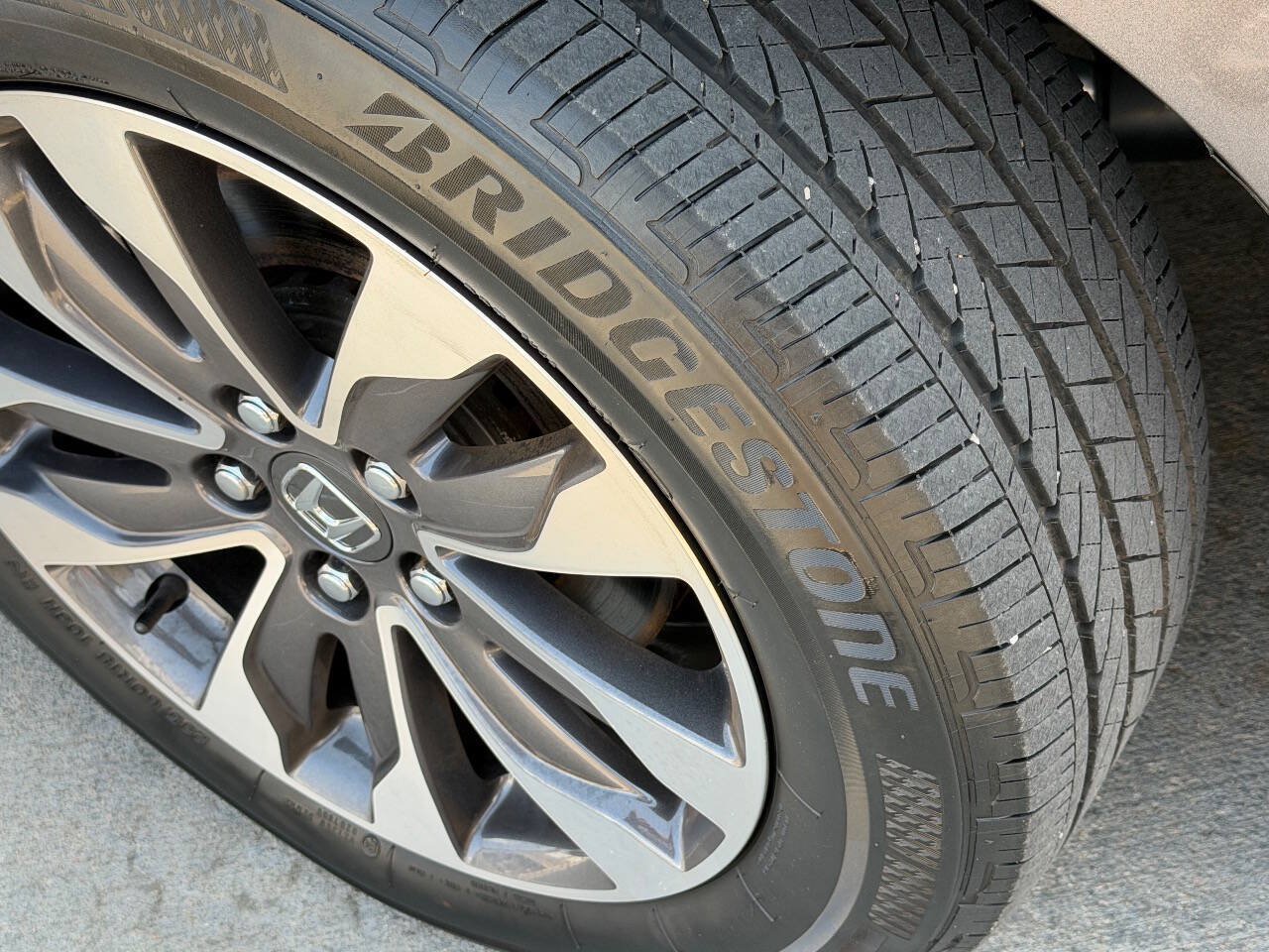 Used 2023 Honda Odyssey EX-L image 13