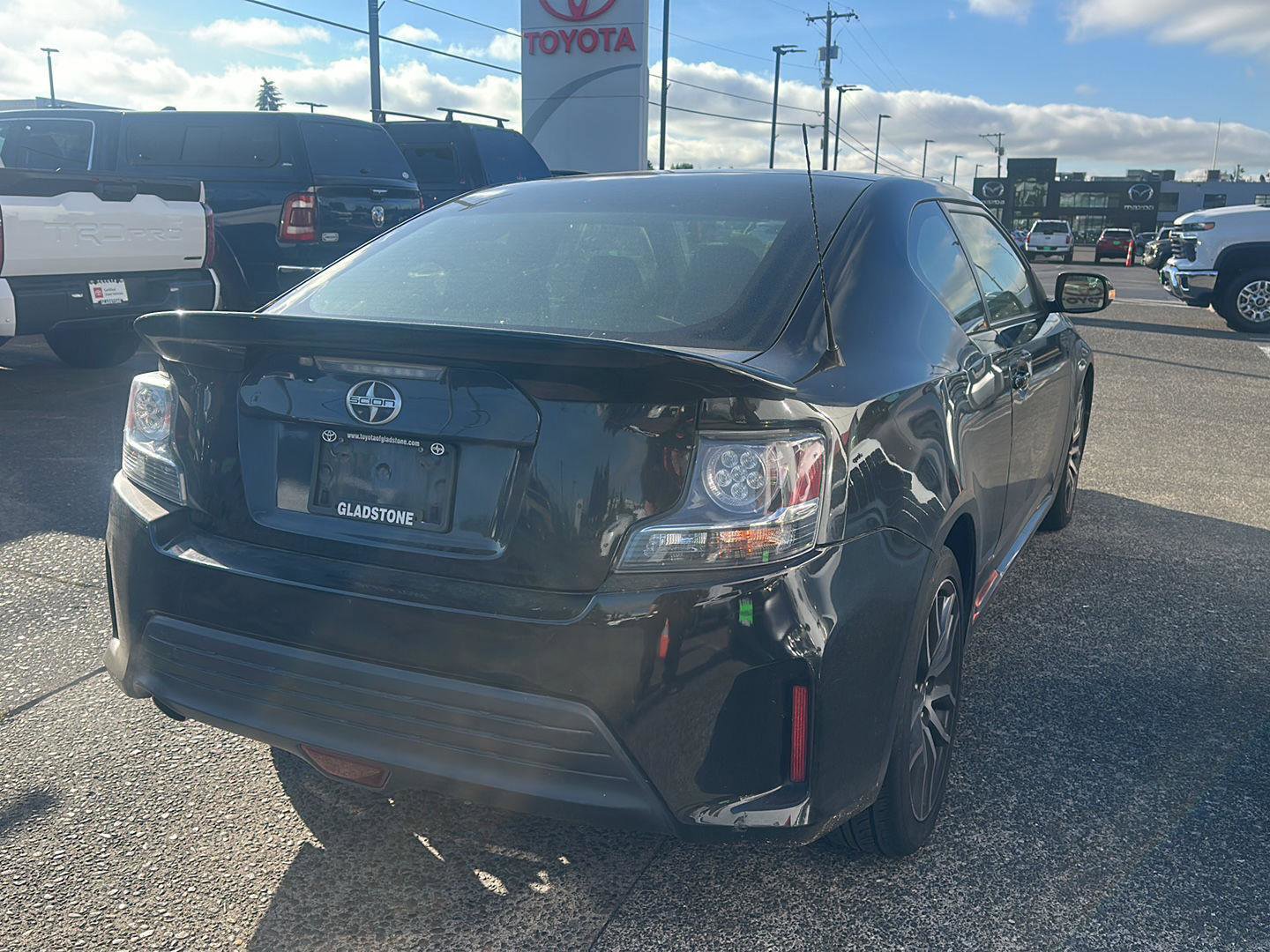 Used 2014 Scion tC FWD image 5
