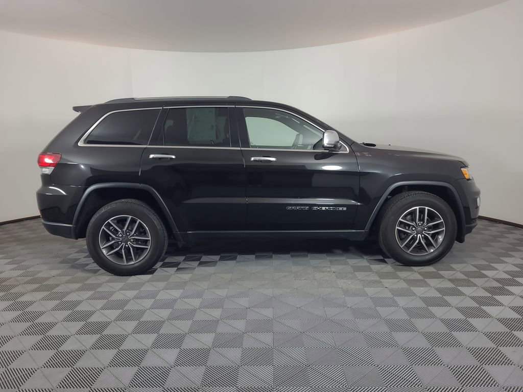 Used 2020 Jeep Grand Cherokee Limited AWD/4WD image 2