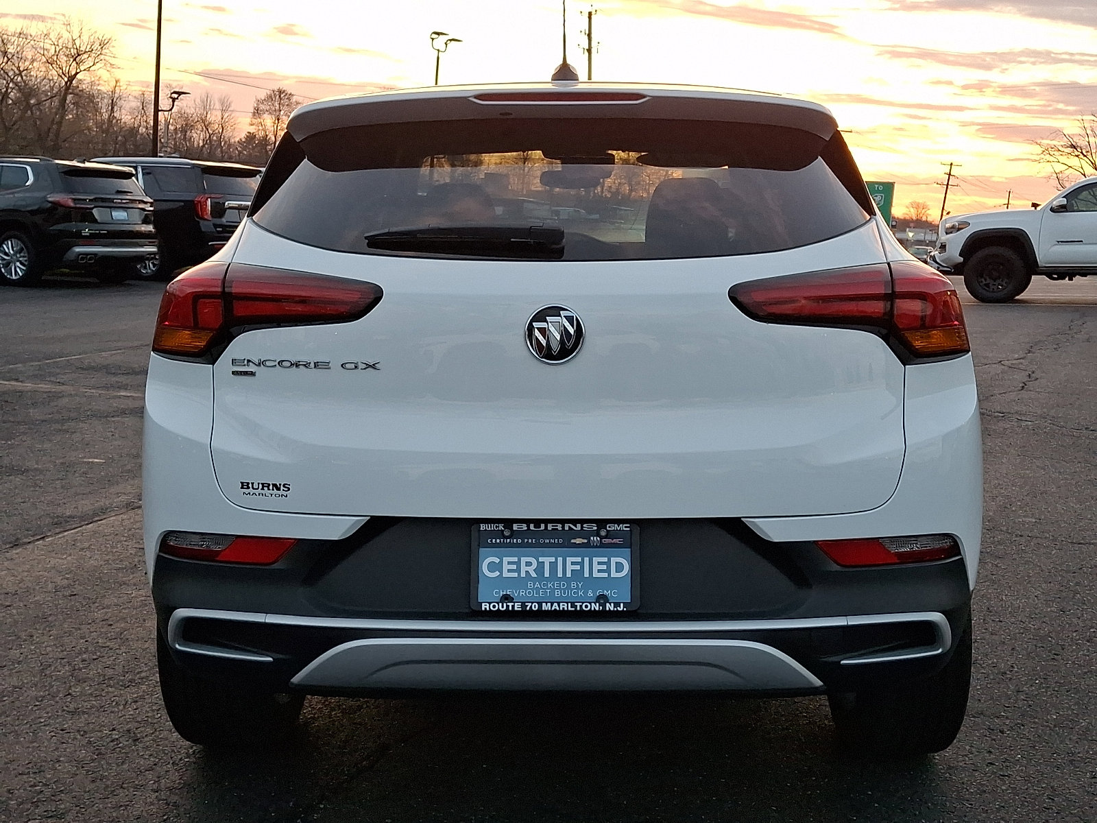 Used 2023 Buick Encore GX Preferred w/ Cold Weather Comfort Package image 5