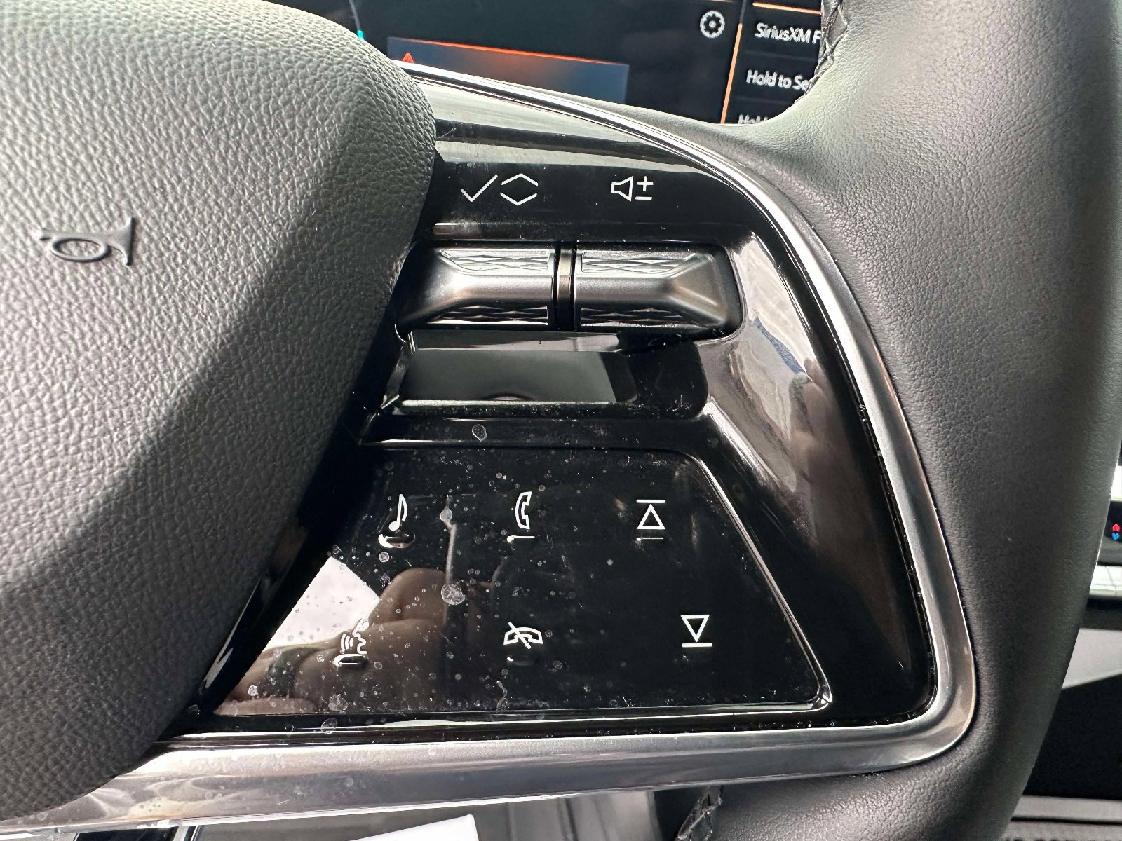 Certified 2024 Cadillac Lyriq Luxury image 17