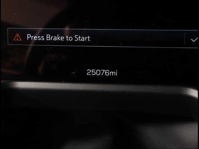 Used 2025 GMC Acadia Elevation FWD image 9
