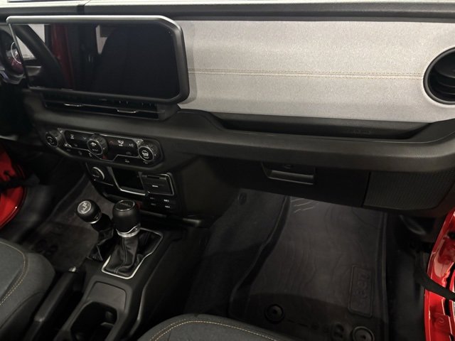 Used 2024 Jeep Gladiator Sport image 20