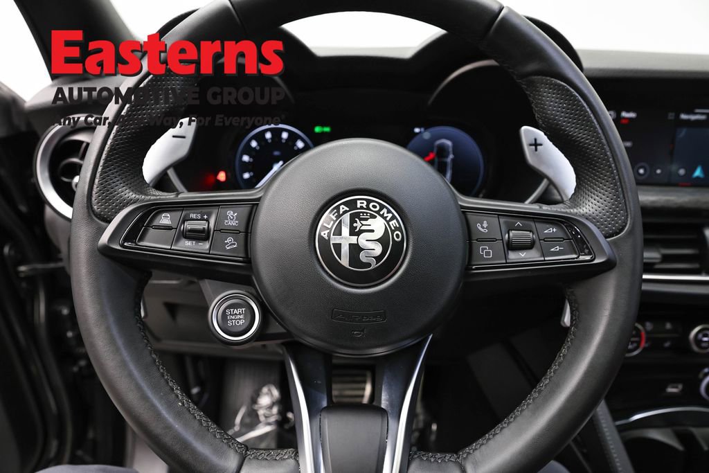 Used 2024 Alfa Romeo Stelvio Sprint image 10