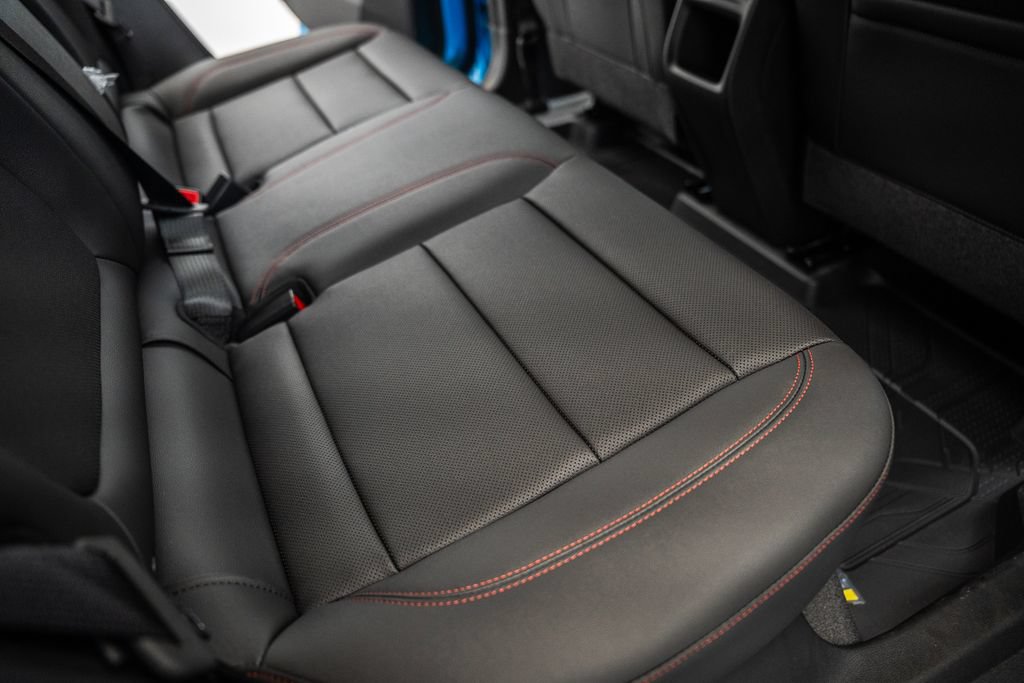 New 2026 Chevrolet Trax RS w/ Sunroof Package FWD image 33