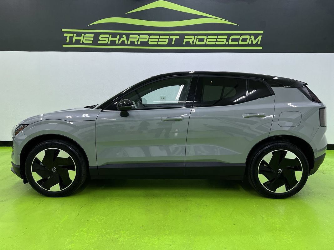 Used 2025 Volvo EX30 Ultra AWD/4WD image 6