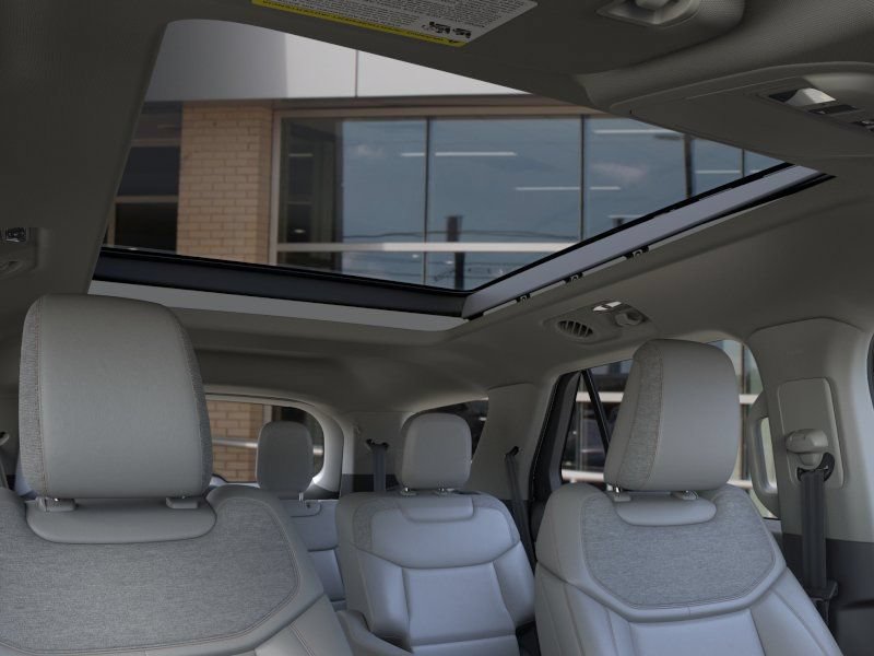 New 2026 Ford Explorer Active w/ Active Comfort Package AWD/4WD image 23