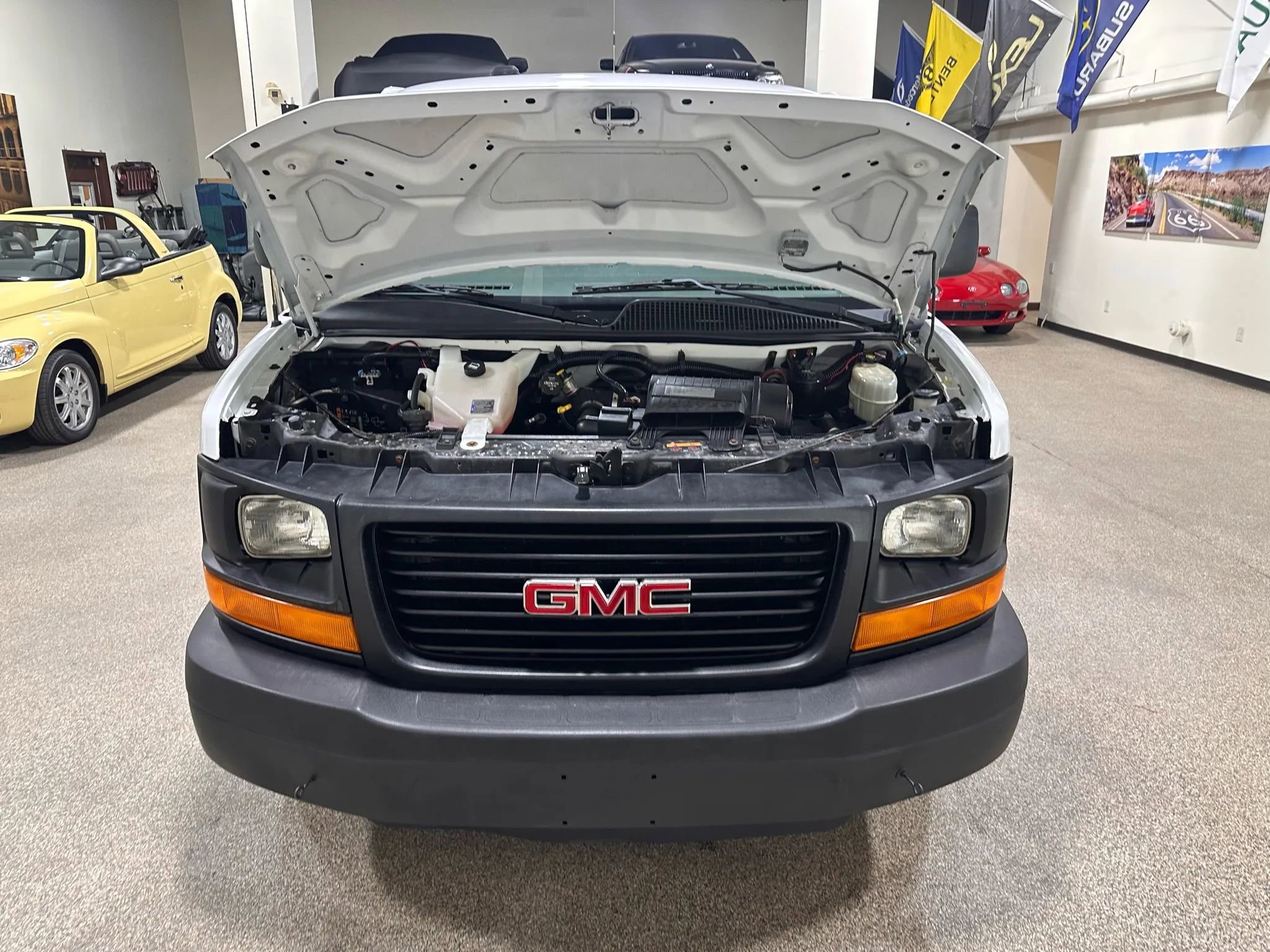 Used 2013 GMC Savana 1500 AWD image 41