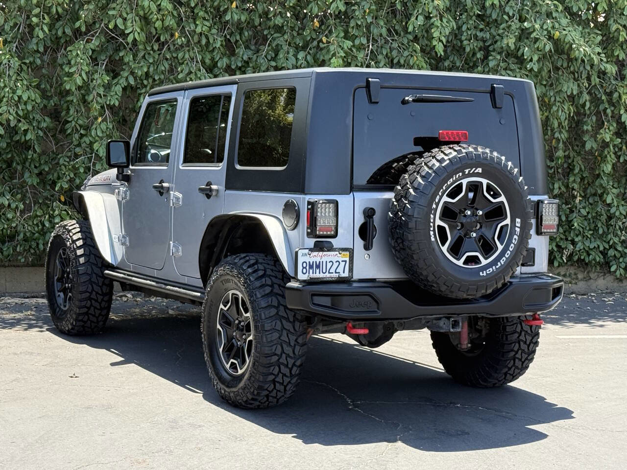 Used 2013 Jeep Wrangler Unlimited Rubicon AWD/4WD image 5