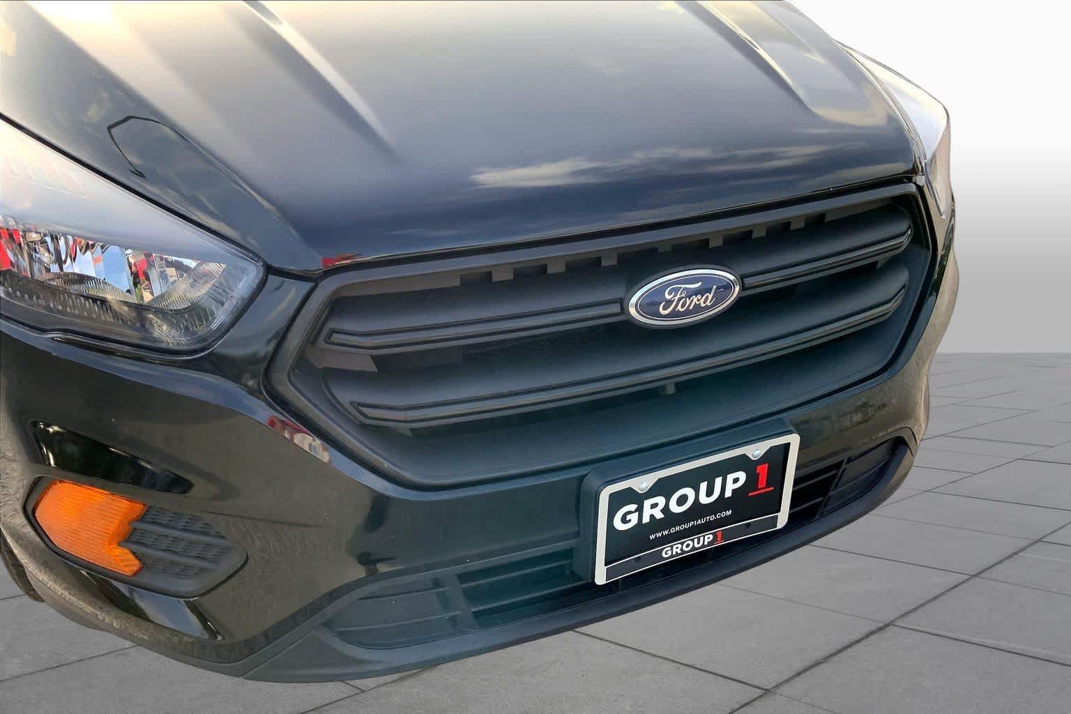 Used 2019 Ford Escape S FWD image 25
